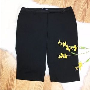 Nine & Co. Black Bermuda Capri Dress Pants Size 14